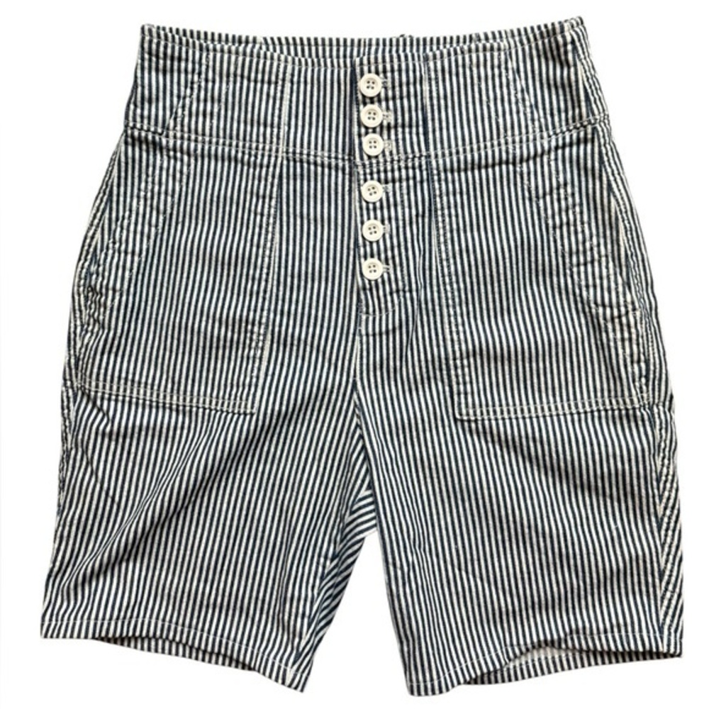 Gap high waisted striped jean shorts size 10.